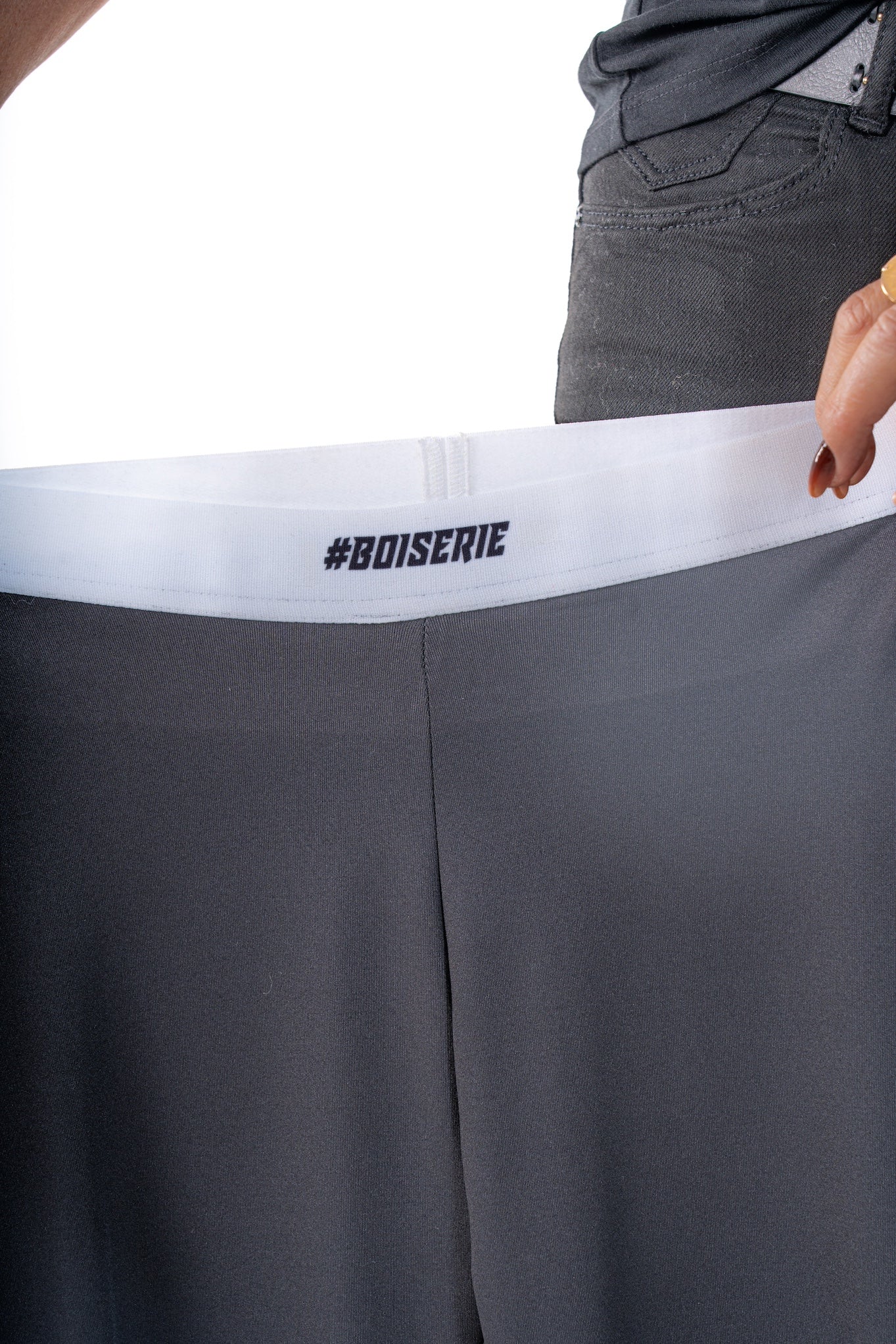 LE LEGGING BOISERIE NOIR - Image 5