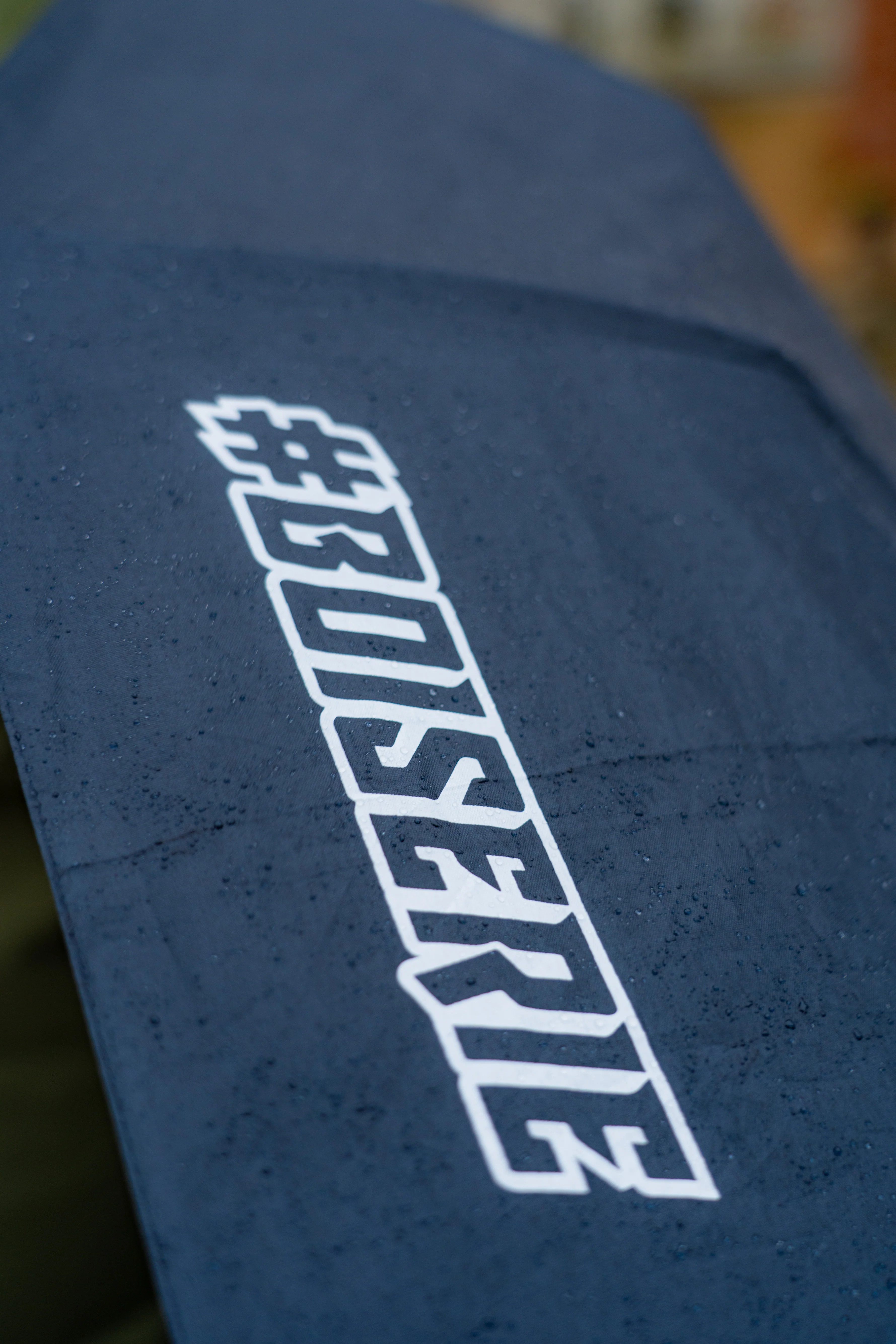 LE PARAPLUIE #BOISERIE NOIR - Image 3