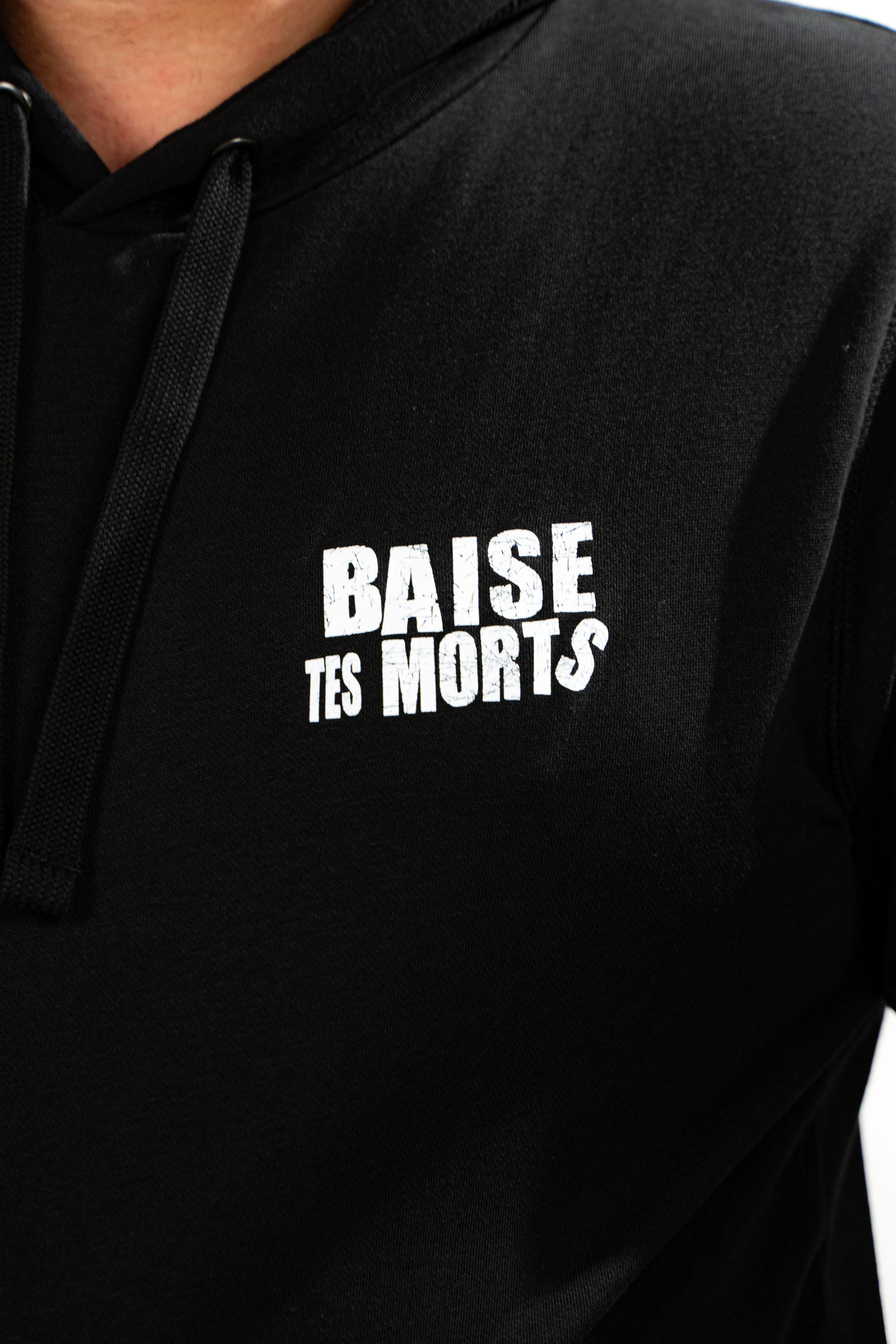 LE SWEAT NOIR BAISE TES MORTS - Image 3