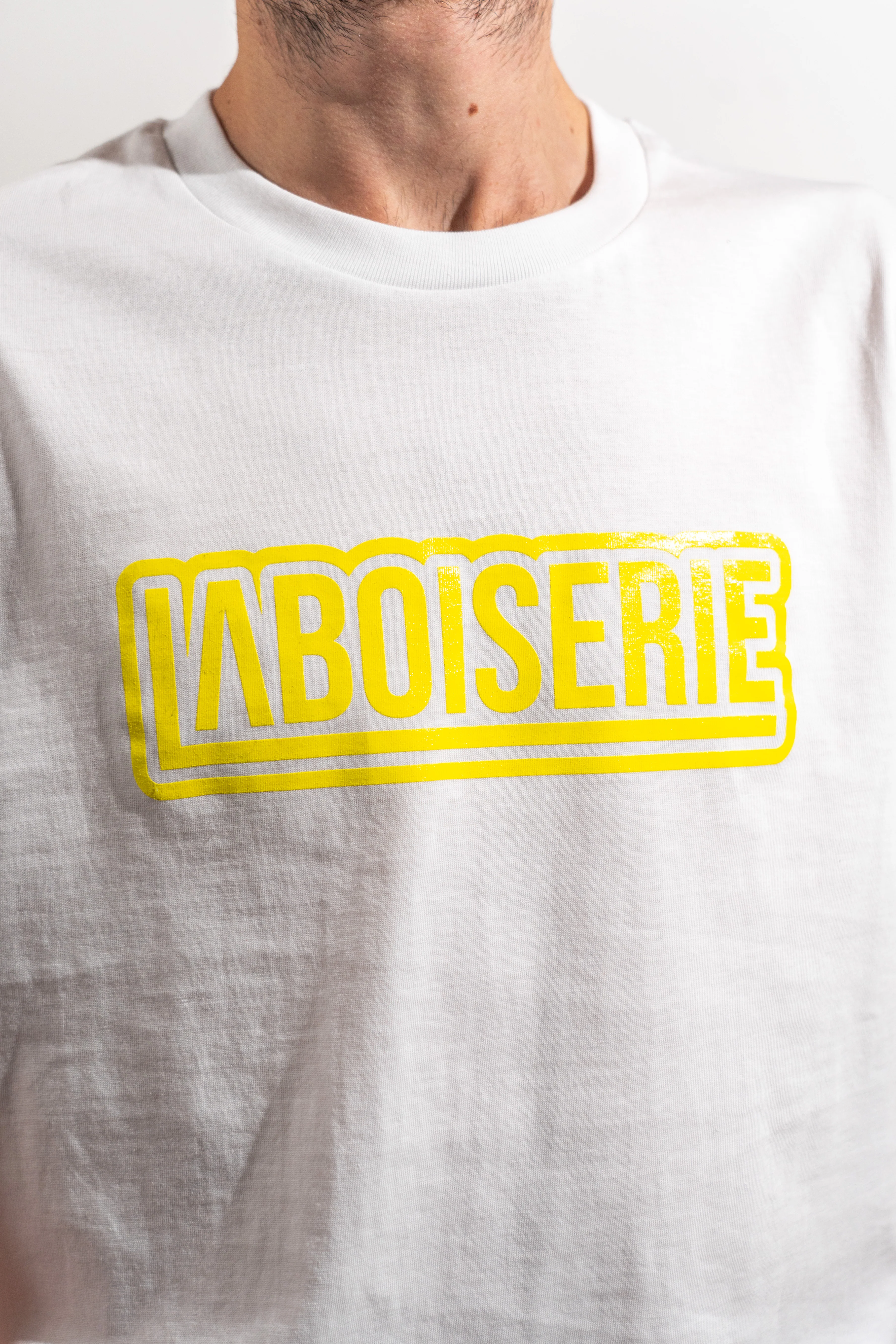 T-SHIRT FLUO BOISERIE BLANC - Image 9